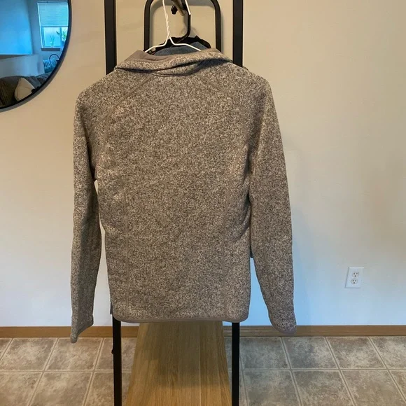 Patagonia sweater - Picture 2 of 2